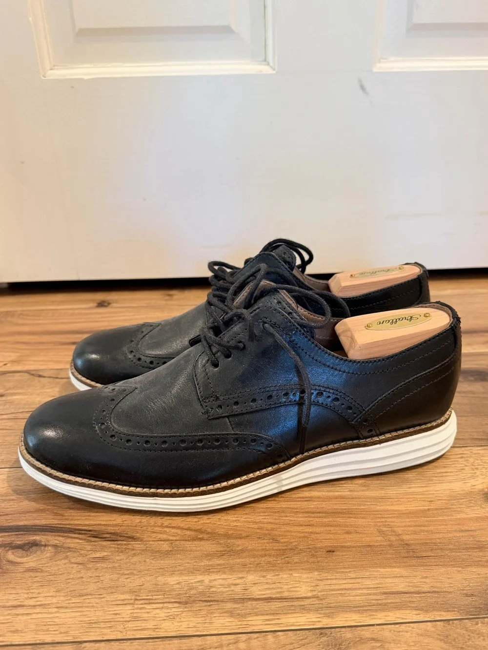 Cole Haan ØriginalGrand Wingtip Oxford Shoes Black Leather Men’s 8.5